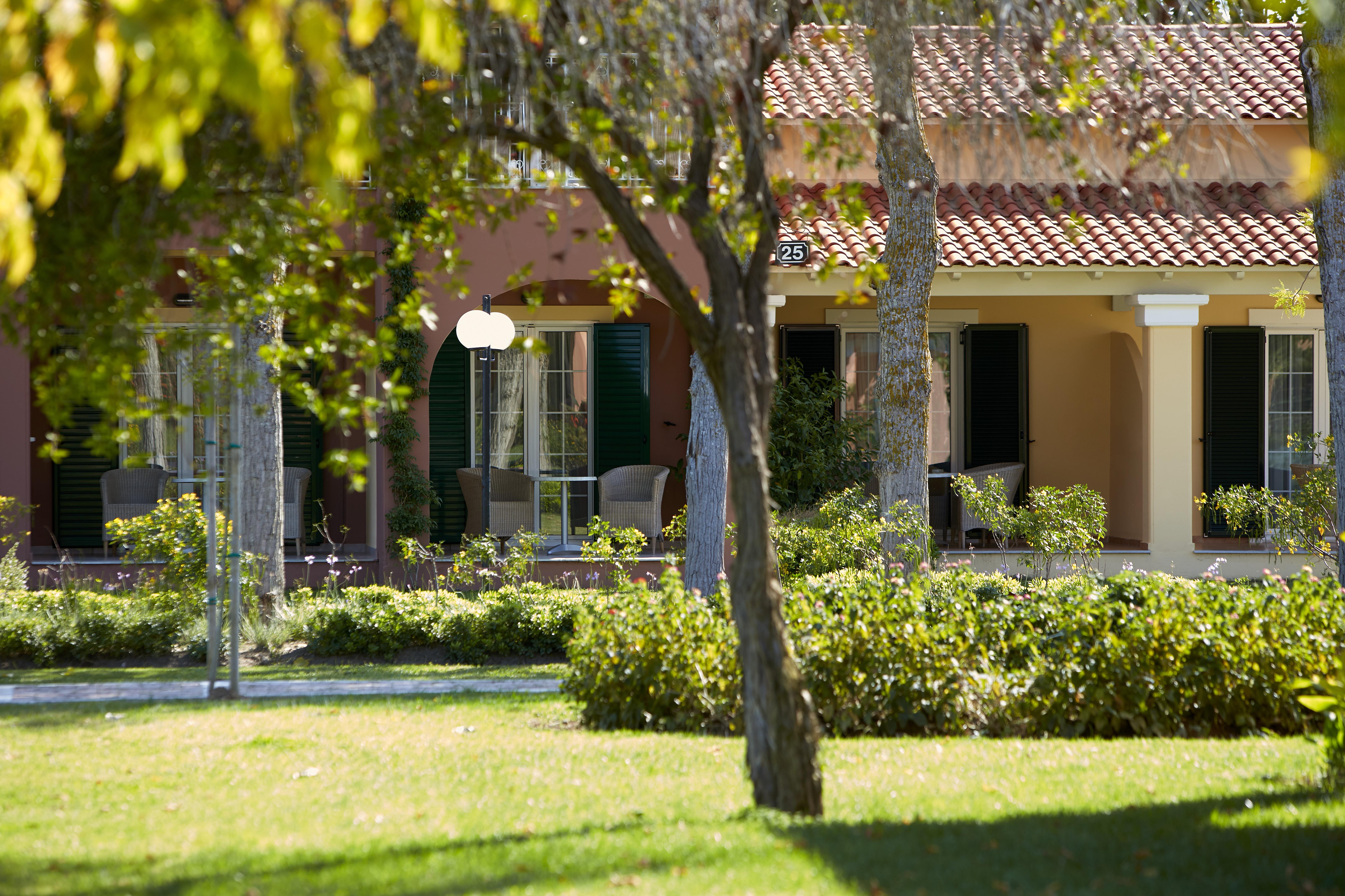 Aparthotel Capo Di Corfu Kávos Exterior foto A typical home in the community