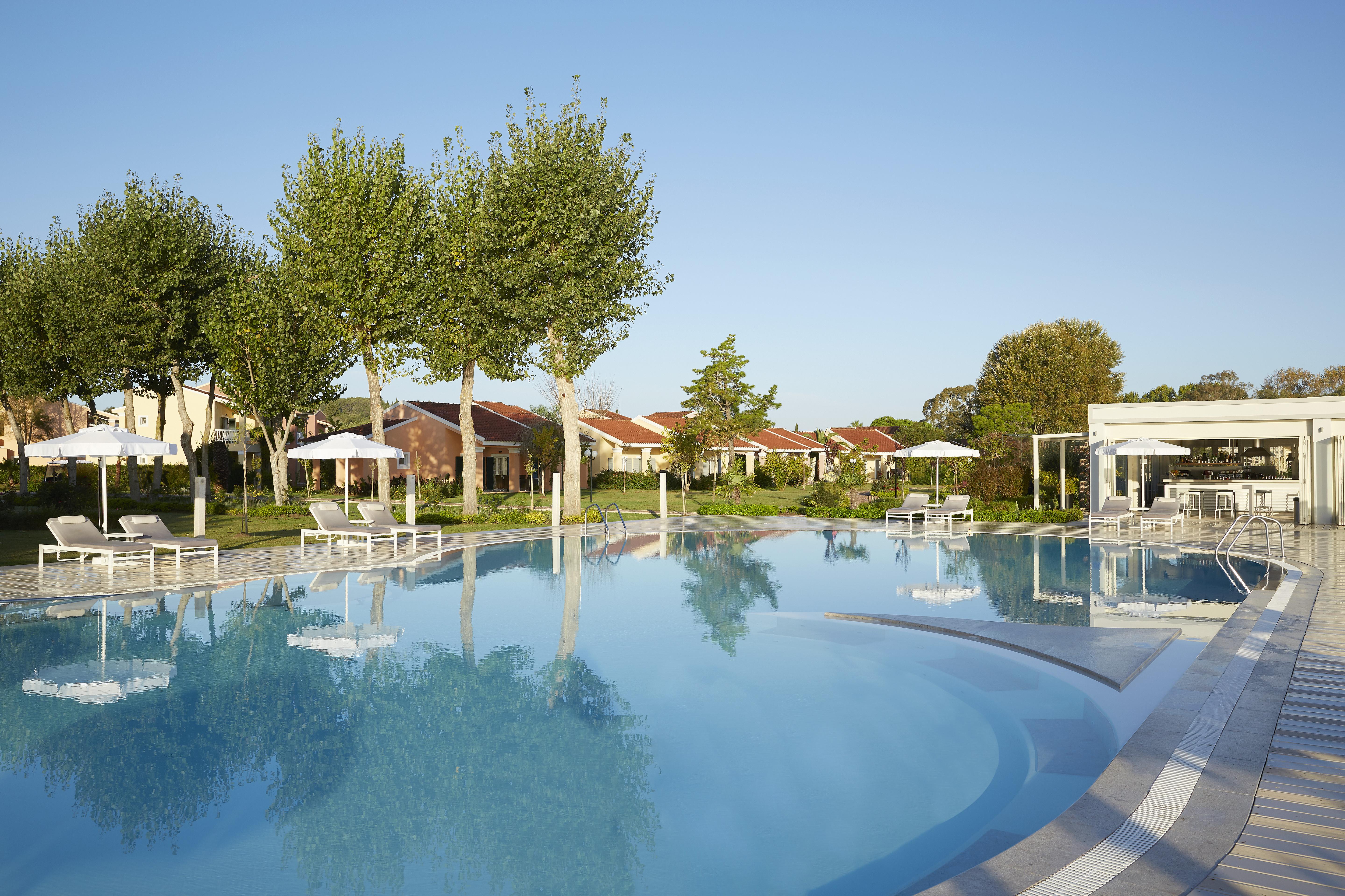 Aparthotel Capo Di Corfu Kávos Exterior foto Pool at the resort
